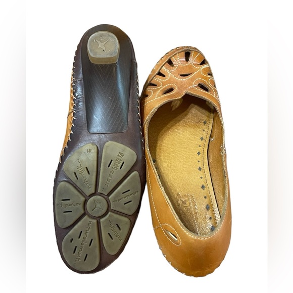 Pikolinos Ballet Kitten Heel Leather Cut Out Size Euro 41 US 8 - Picture 8 of 9